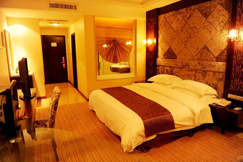 Xiamen Wanjia Oriental Hotel Exterior photo