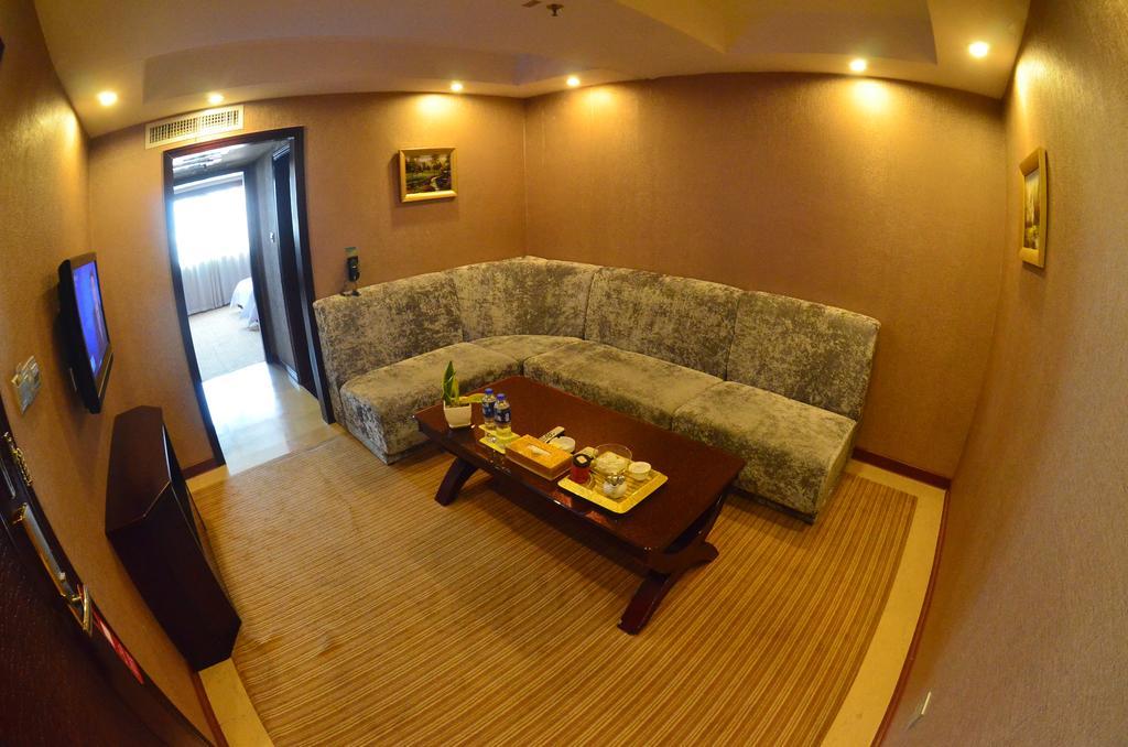 Xiamen Wanjia Oriental Hotel Room photo